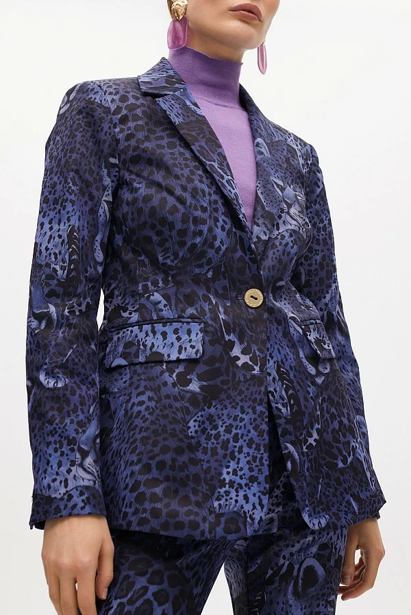 Americana fitted animal print