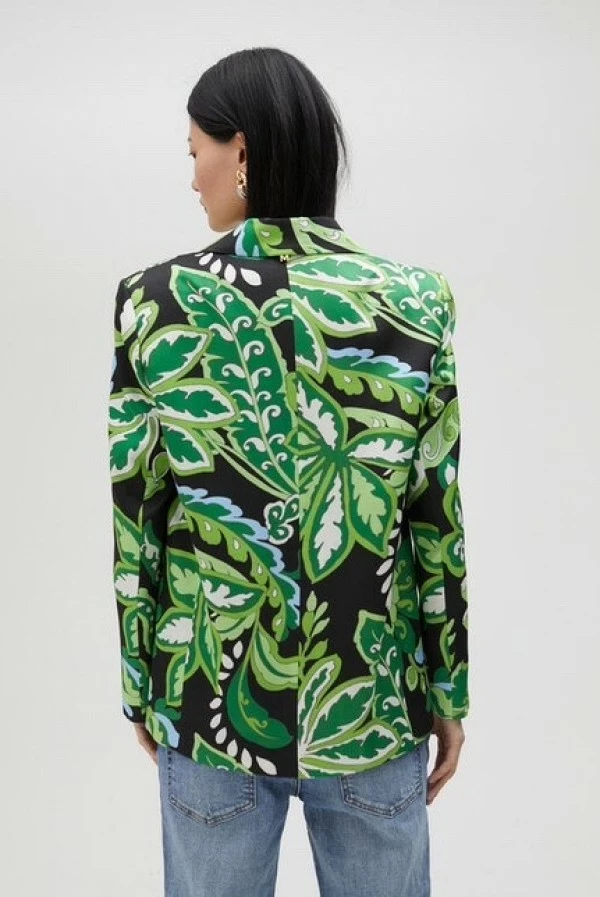 americana fluida de estampado paisley Lola Casademunt