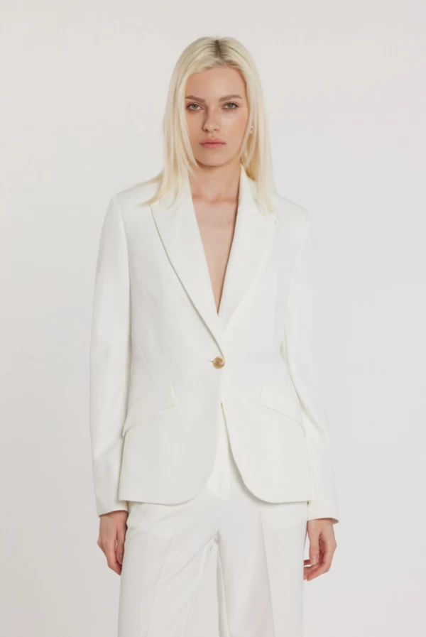 Americana SKIL con Manga larga y Un Botón Americana SKIL con Manga larga y Un Botón