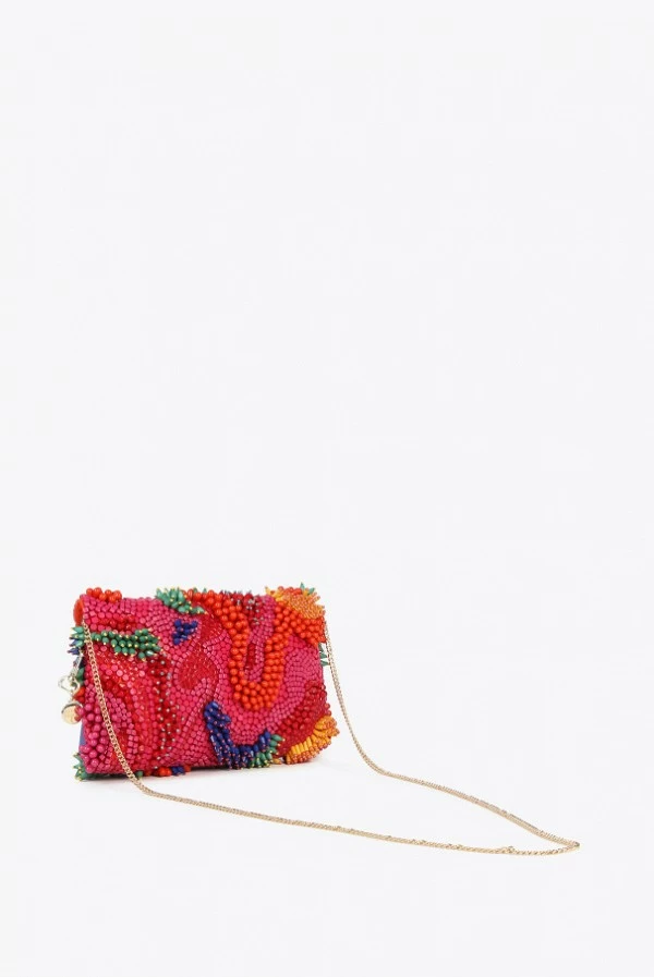Bolsito tipo sobre con pedrería multicolor y cadena  lola casademunt