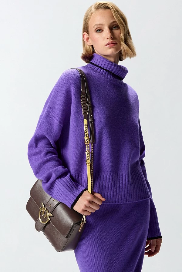 Bolso Love One Classic Slouchy de piel suave con charms – Pinko