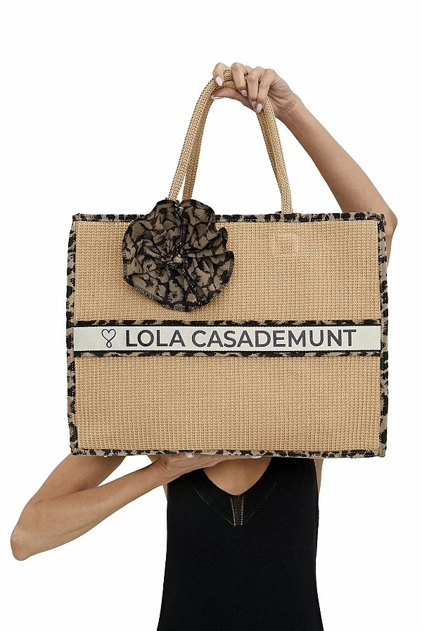 Bolso rafia Lola Casademunt shopping