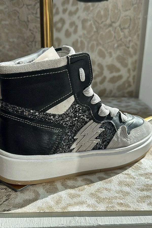 Bota Sneaker Nemonic