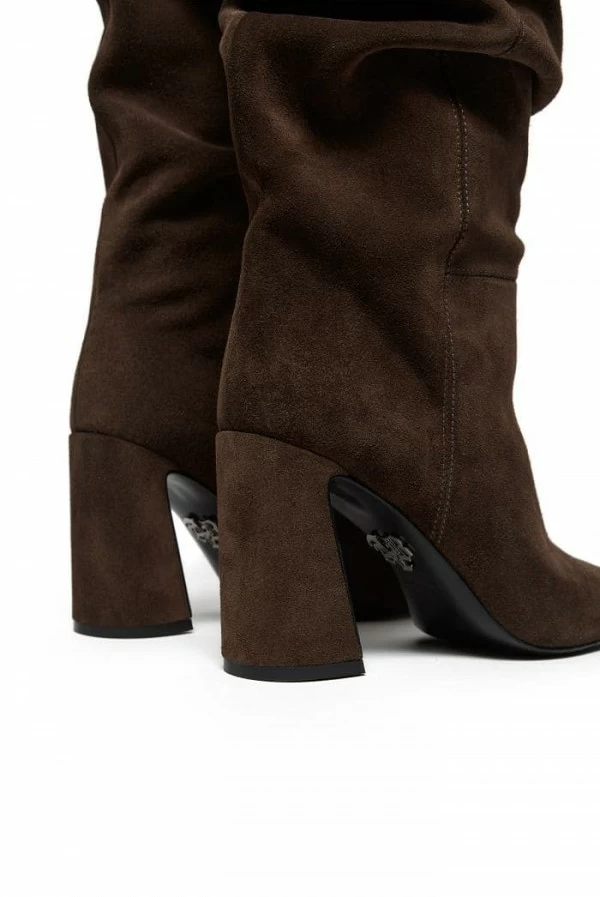 Botas altas fruncidas de ante – Aniye By (marrón o negro) Botas altas fruncidas de ante – Aniye By (marrón o negro)