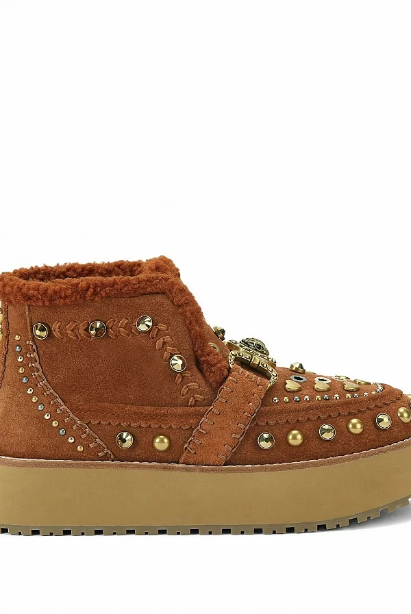 Botas Kurt Geiger London Mansion en ante marrón con tachuelas doradas
