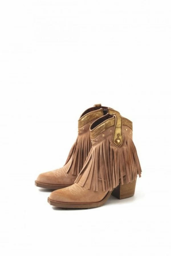 Botín de flecos camel con detalles dorados – Nemonic