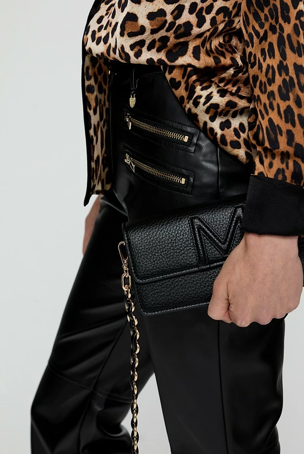 Camisa Animal Print con Tapeta Negra lola casademunt