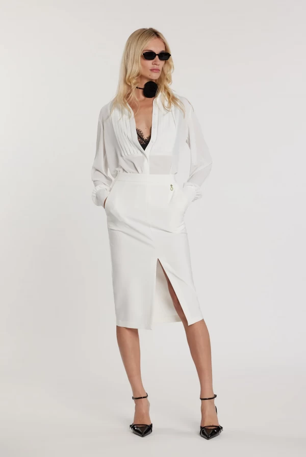 Camisa MOREAU, manga larga, plisada en el pecho.