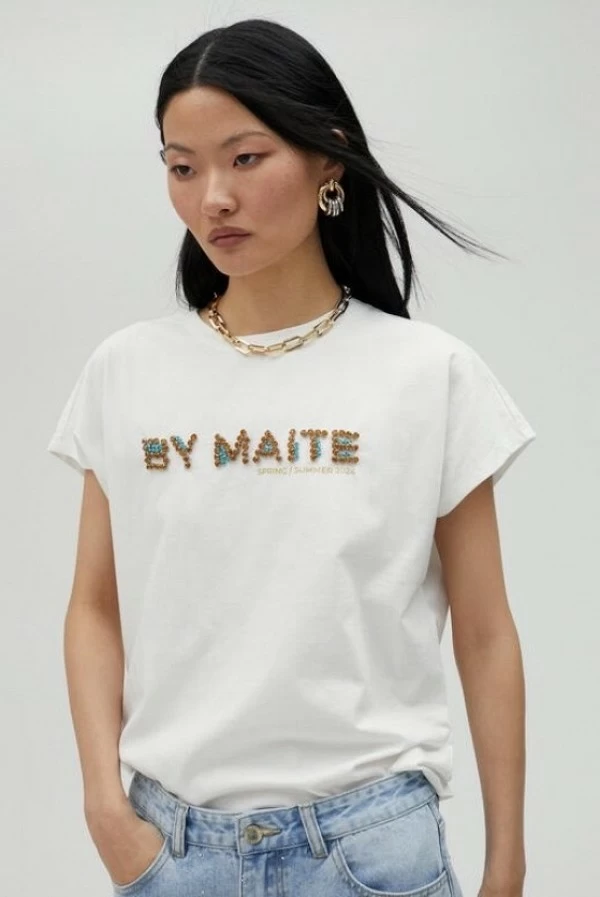 Camiseta blanca bu Maite Lola Casademunt