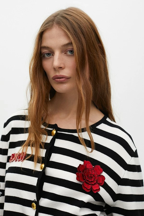Cardigan rayas detalle parches