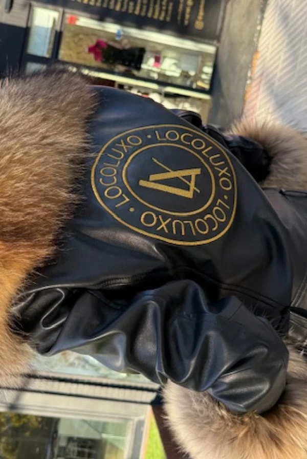 Cazadora LOCO LUXO de Piel con Capucha de Zorro
