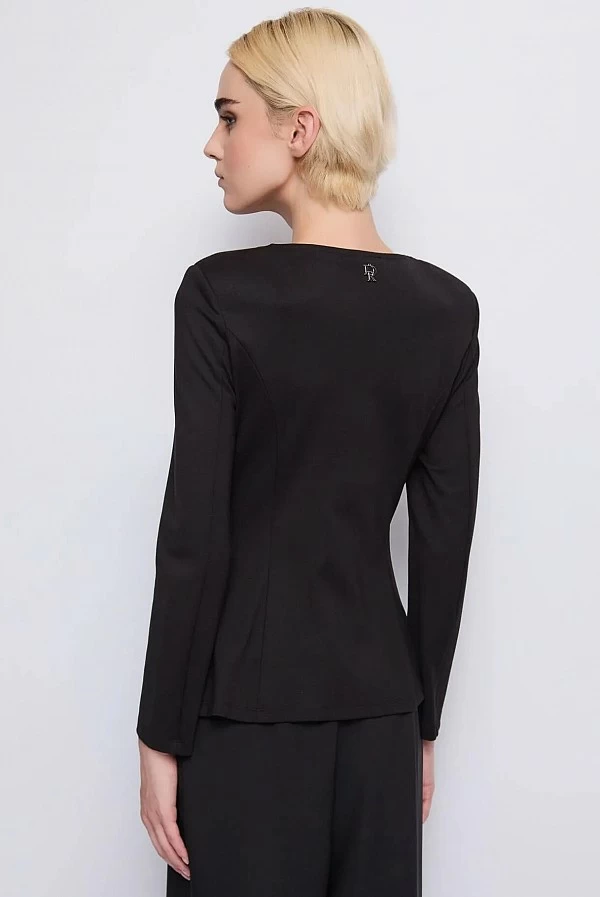 chaqueta negra ganchos denny rose