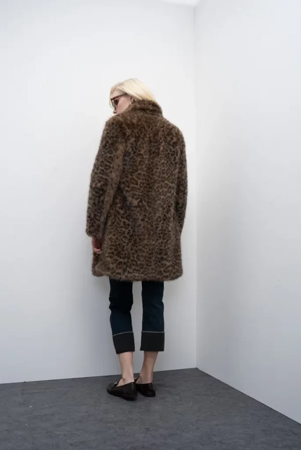 chaqueton ecopiel  animal print