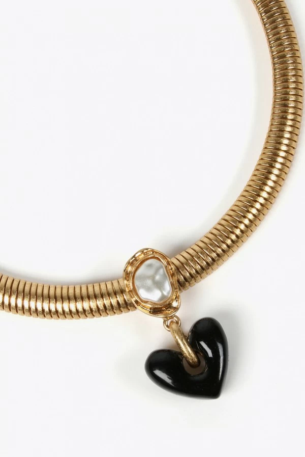 Collar Elástico Dorado con Corazón Negro y Maxi Perla Lola Casademunt