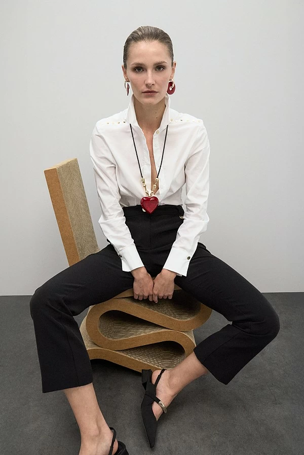 Collar LOLA CASADEMUNT largo colgante corazón