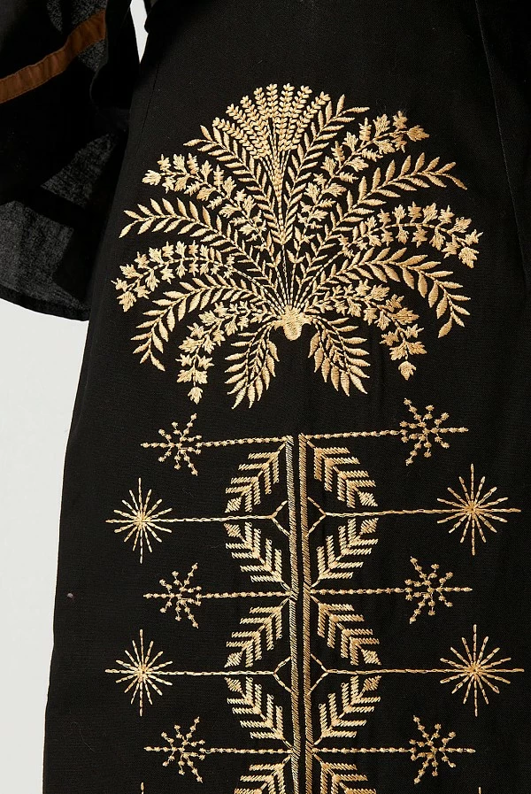 Conjunto Maldivas Coosy negro bordado