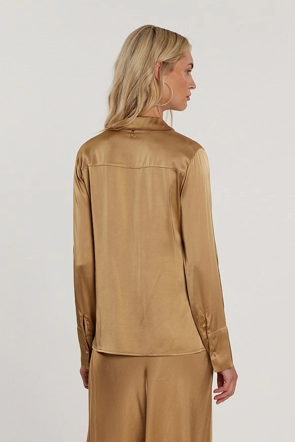 Conjunto TILDEX Camisa Satinada y Falda Midi al Bies Conjunto TILDEX Camisa Satinada y Falda Midi al Bies