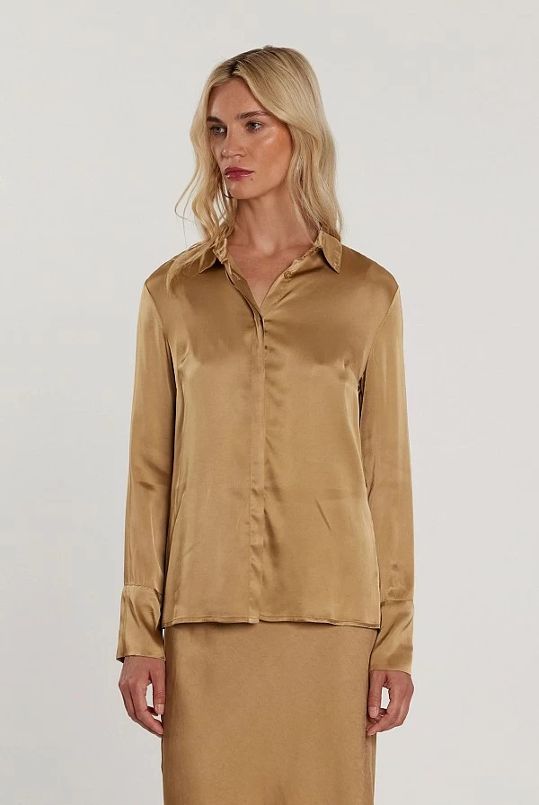 Conjunto TILDEX Camisa Satinada y Falda Midi al Bies Conjunto TILDEX Camisa Satinada y Falda Midi al Bies