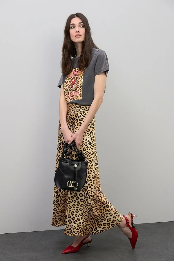 Falda Midi Satinada con Estampado Animal