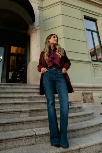 Jeans campana Scripta - Tejanos de tiro alto cómodos Jeans campana Scripta - Tejanos de tiro alto cómodos