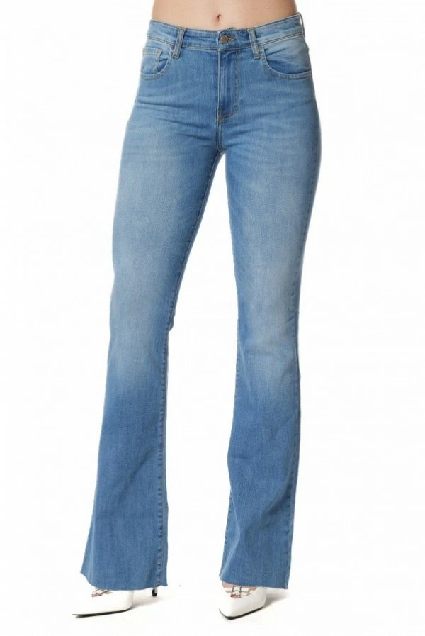 Jeans Corte Campana Schiffer_27 de Relish