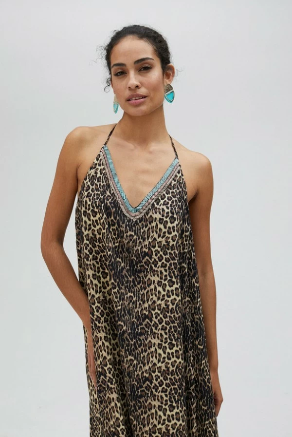 Kurta larga con estampado animal y pedrería lola casademunt