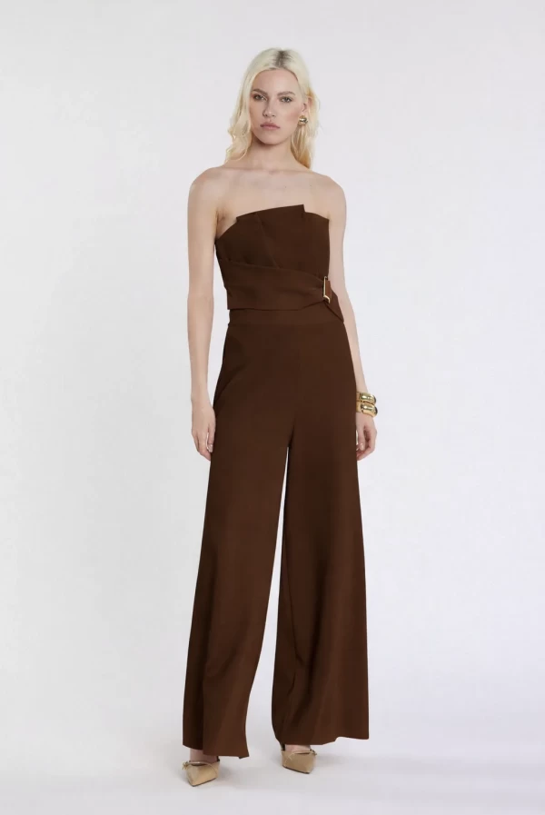 Mono UETT Sin Mangas con Efecto Cintura y Pliegues