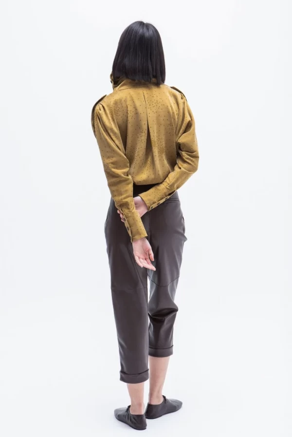 Pantalón boyfriend de ecopiel marrón con cintura alta – Masavi Pantalón boyfriend de ecopiel marrón con cintura alta – Masavi