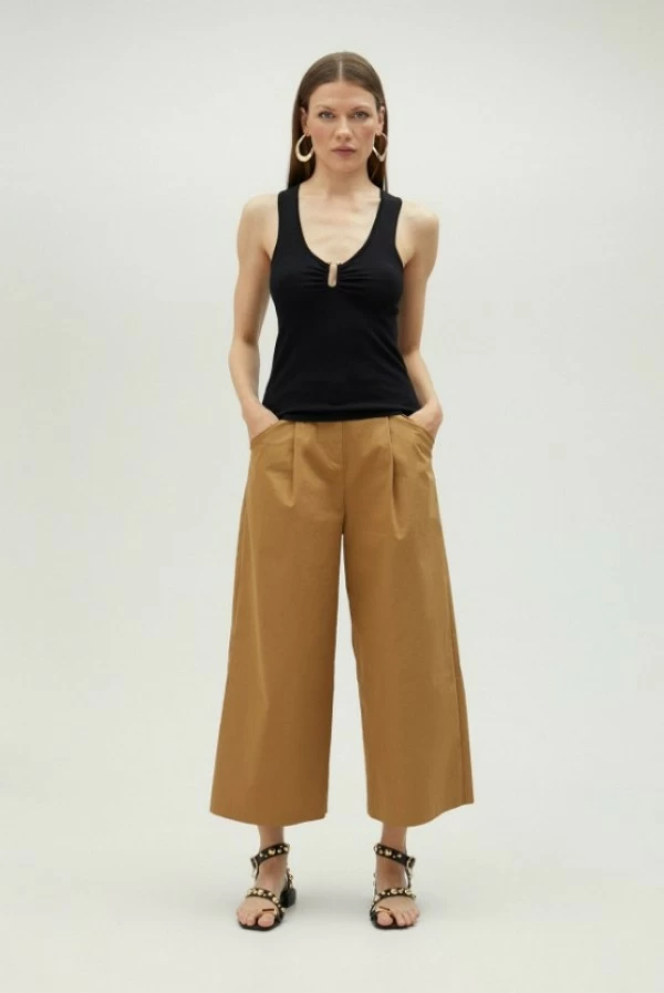 Pantalón Camel Wide Leg Lola Casademunt