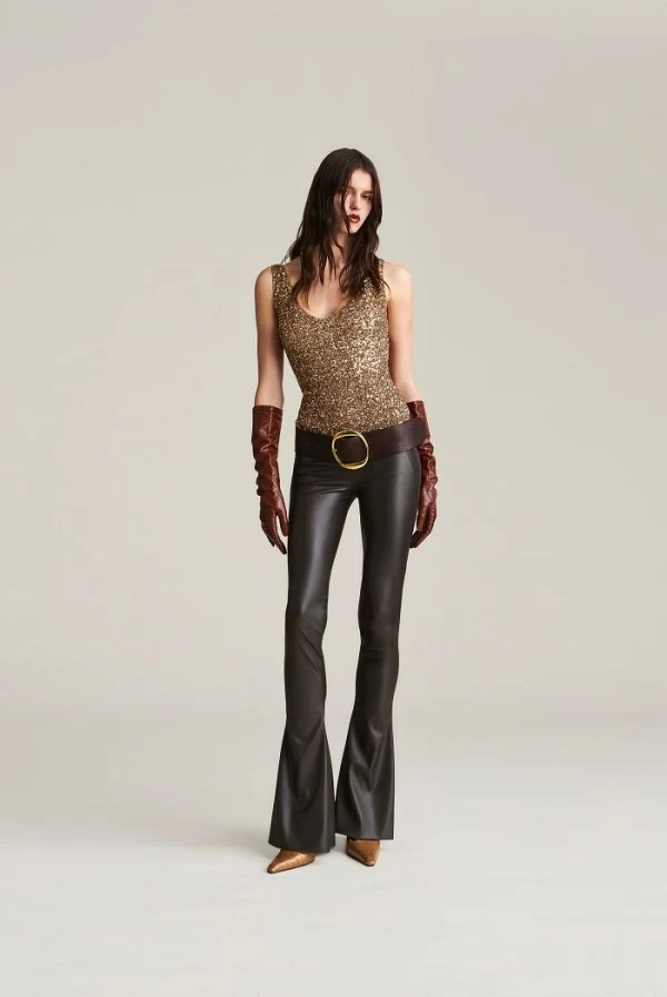 pantalon campana ecopiel marron aniye by carly