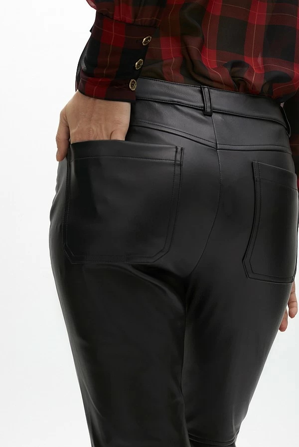 pantalón-efecto-piel - pantalón-mujer-cremalleras - pantalón-entallado-mujer - pantalón-cuero-sintét