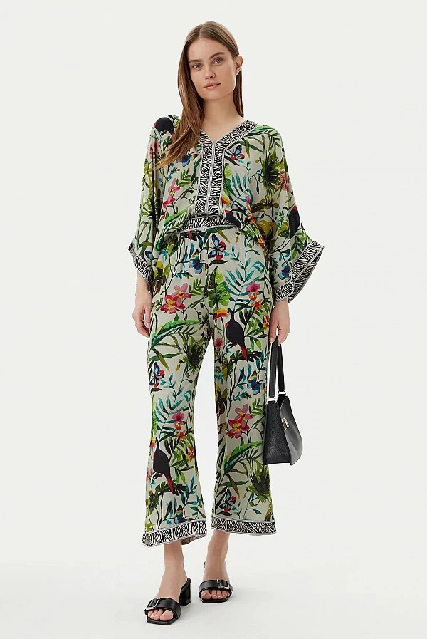 Pantalón Étnico con Estampado Floral Lola Casademunt