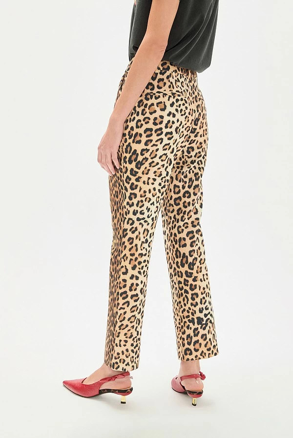 Pantalón Flare Cropped con Estampado Animal