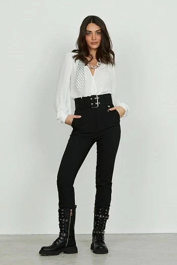 Pantalón LOREM – Talle alto con cinturón relish Pantalón LOREM – Talle alto con cinturón relish