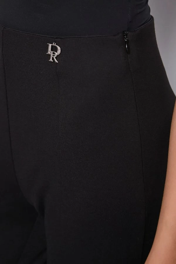 pantalon negro pitillo abertura denny rose