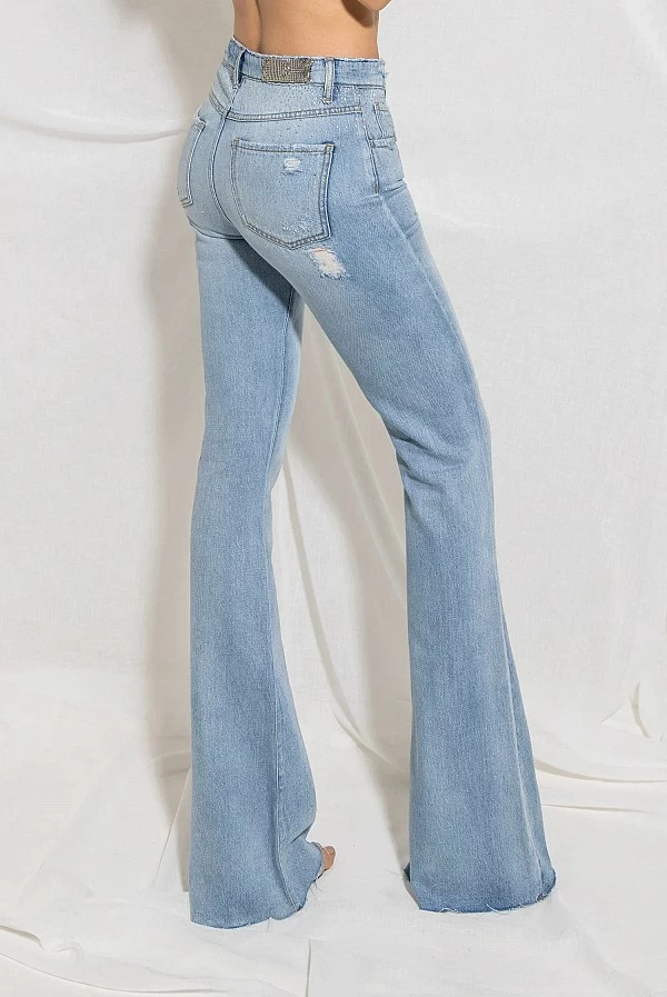 Pantalón Tejano Acampanado con Strass Schiffer_26 de Relish
