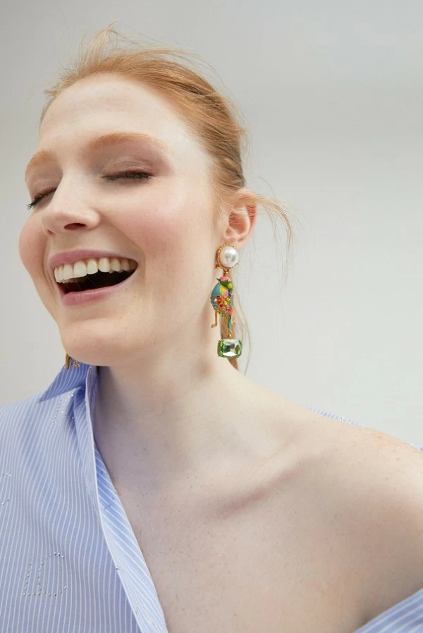 Pendientes Asimétricos Ave Tropical Lola Casademunt