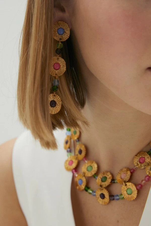 Pendientes Colgantes con Miniflores y Abalorios Lola Casademunt