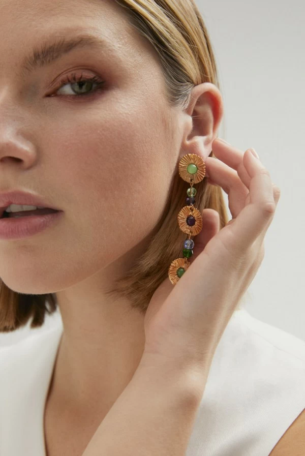 Pendientes Colgantes con Miniflores y Abalorios Lola Casademunt