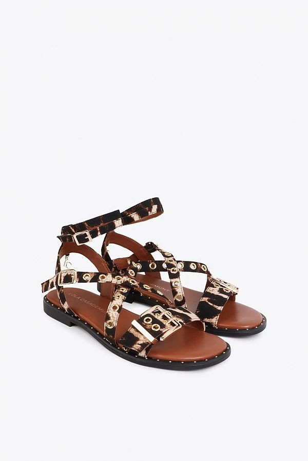 Sandalia plana animal print Lola Casademunt