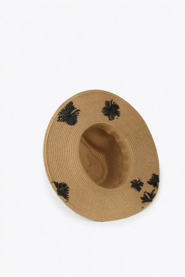 Sombrero Ala Ancha con Flores Bordadas Lola Casademunt