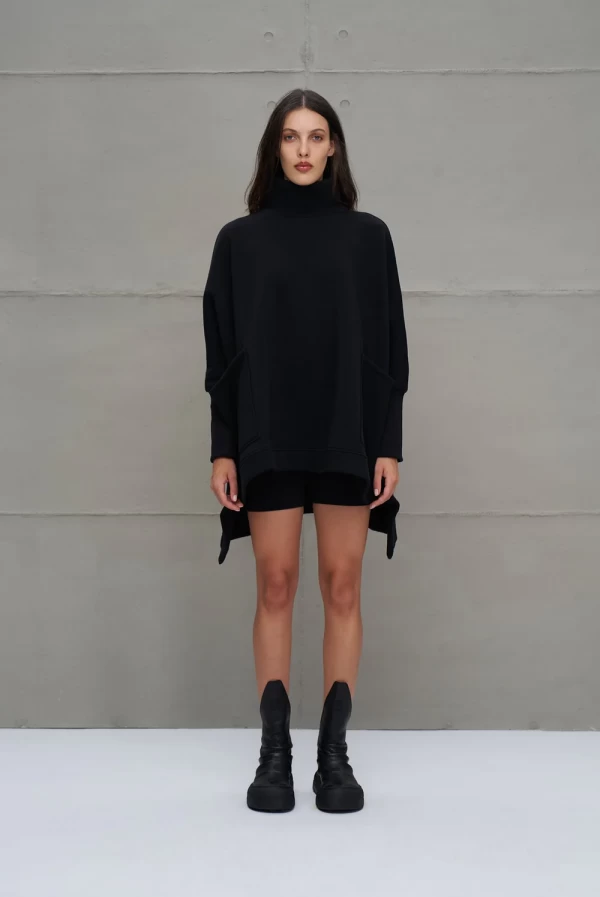 Sudadera Oversize Negra con Cuello Alto y Forro Polar vdr