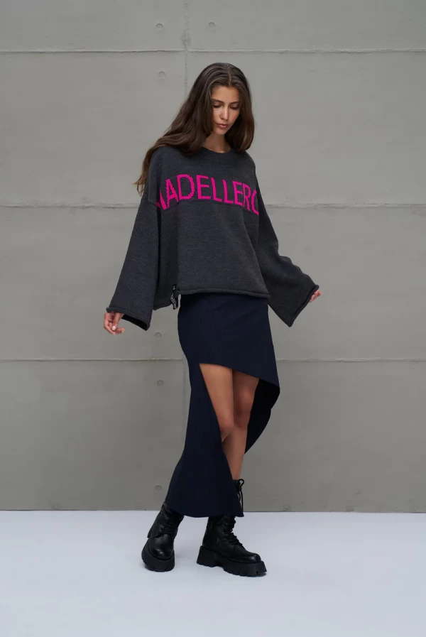 Suéter oversize antracita con letras | VDR Oficial