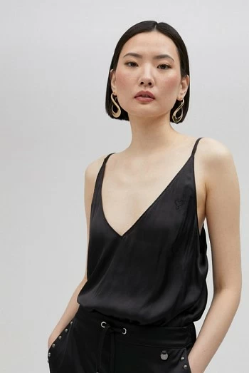 top negro lencero lola casademunt