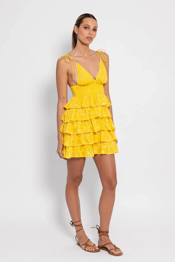 Vestido Corto Amarillo con Volantes y Lentejuelas – Sundress