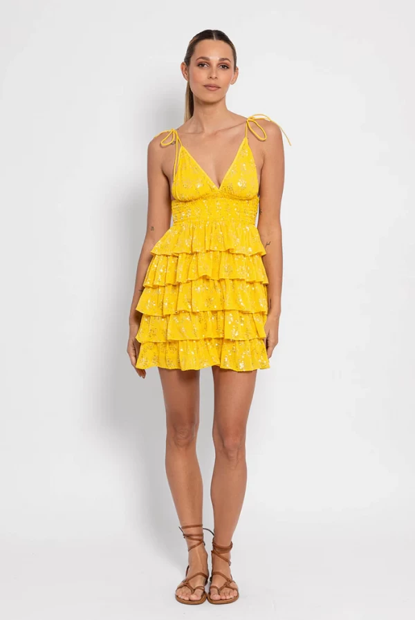 Vestido Corto Amarillo con Volantes y Lentejuelas – Sundress