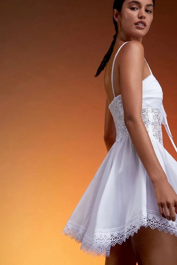 Vestido corto Charo ruiz modelo Paulette