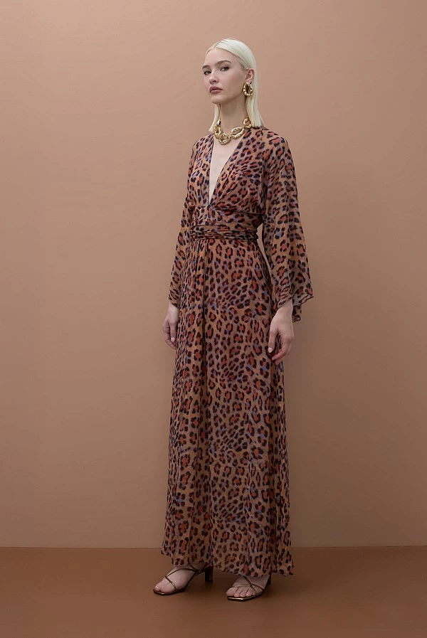 Vestido Largo con Estampado Animal y Cinturón