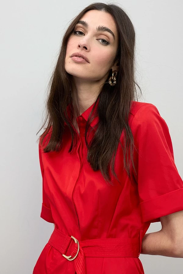 Vestido Midi con Falda Evasé y Cinturón Ajustable