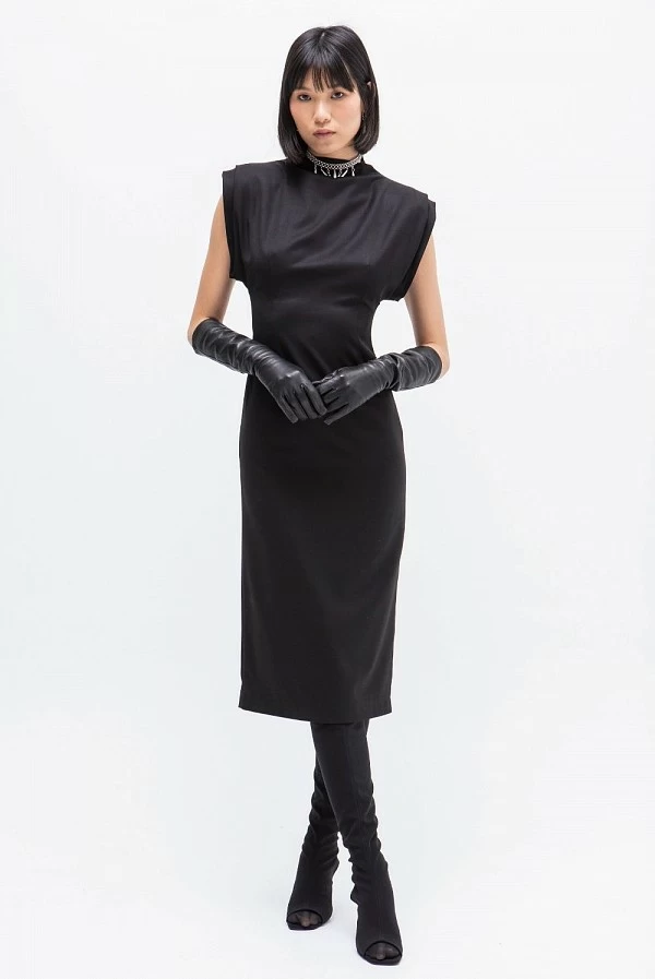 vestido midi negro hombreras vanz masavi